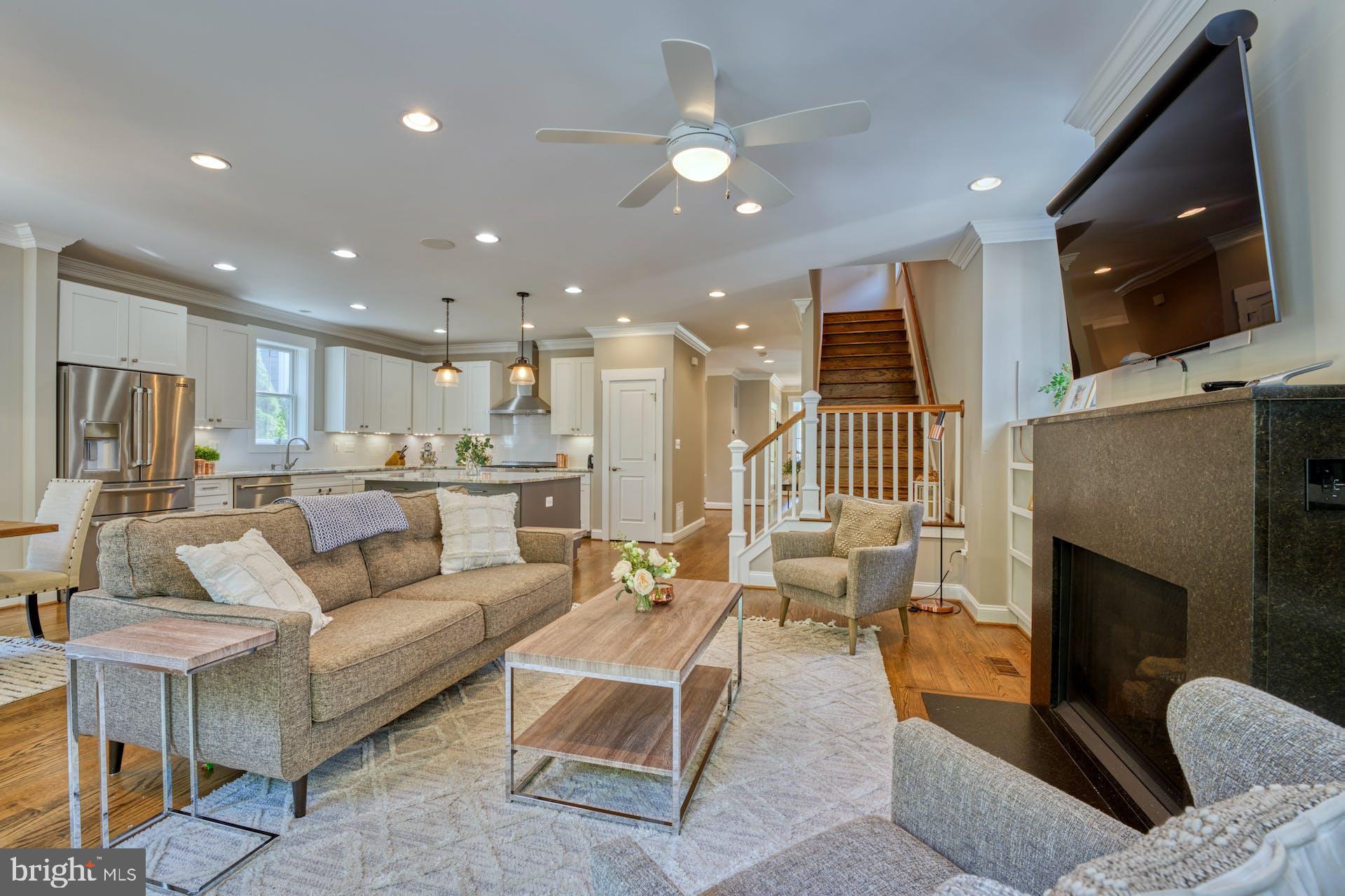 FALLS CHURCH CITY - Residential