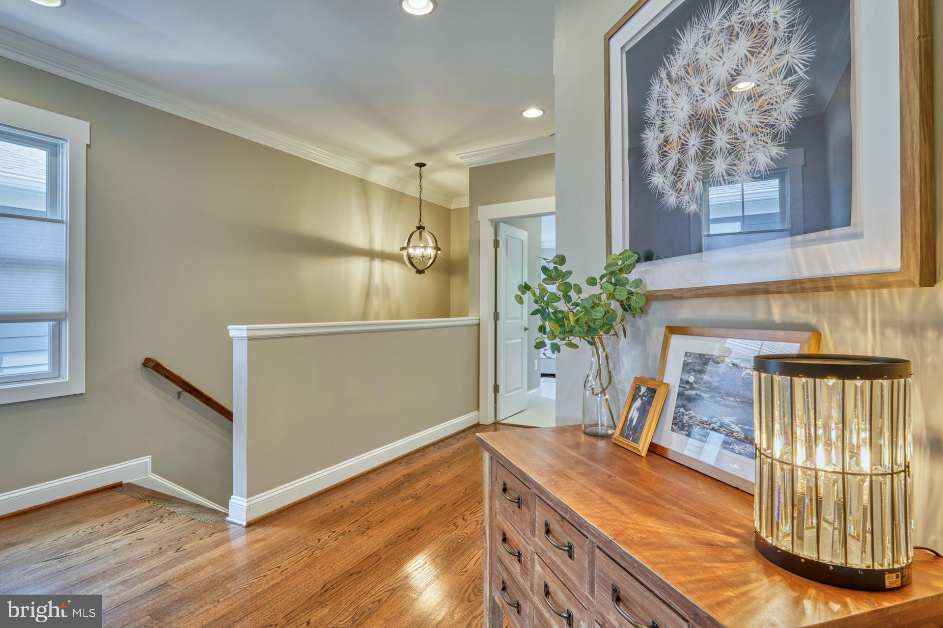 FALLS CHURCH CITY - Residential