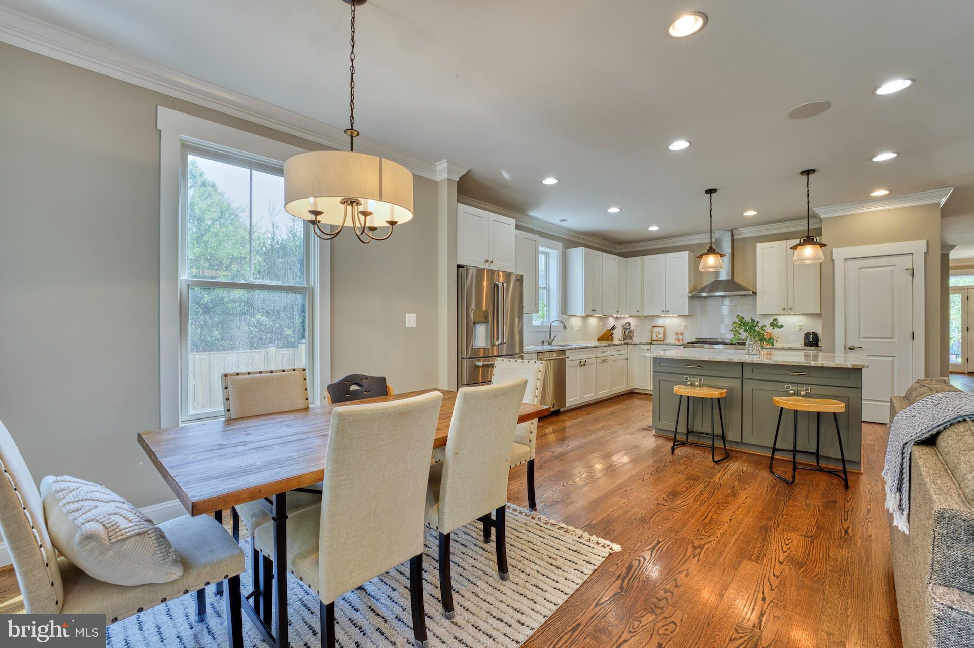 FALLS CHURCH CITY - Residential