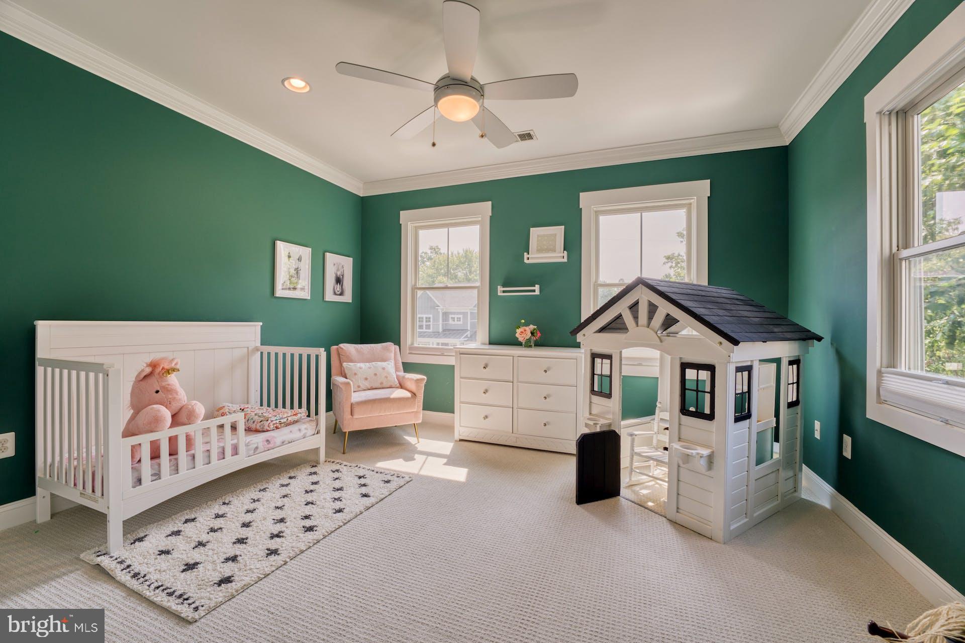 FALLS CHURCH CITY - Residential