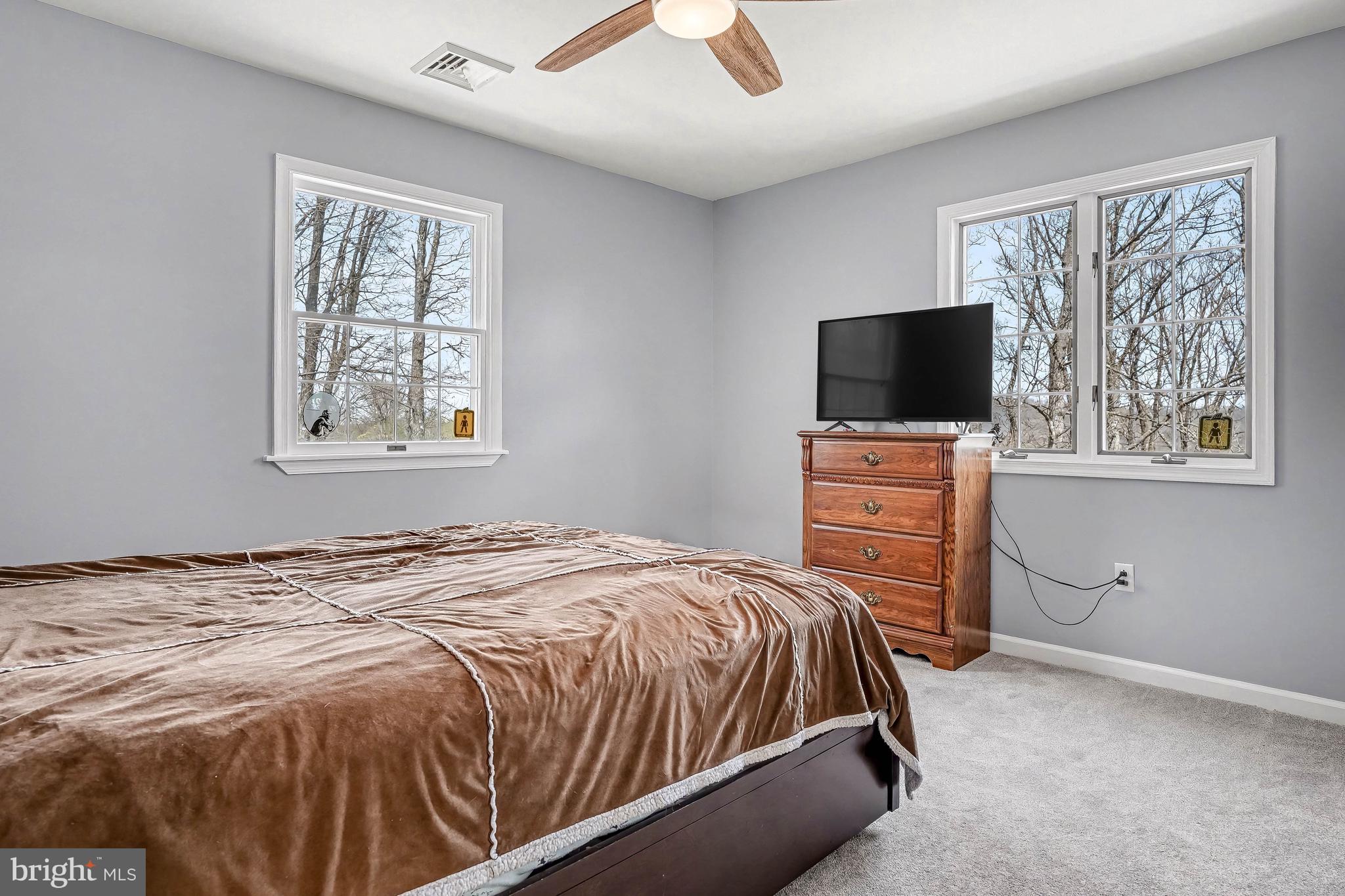 DEER RUN - Residential