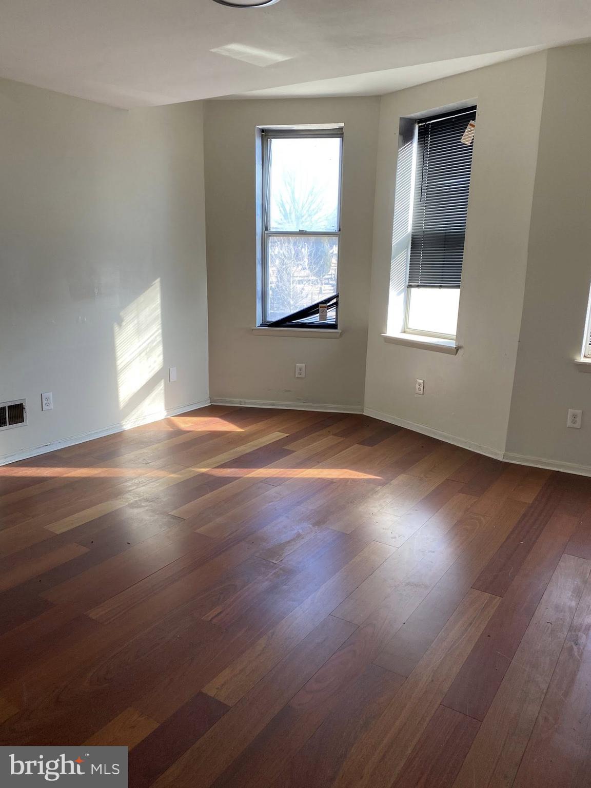 HOMEWOOD - Residential