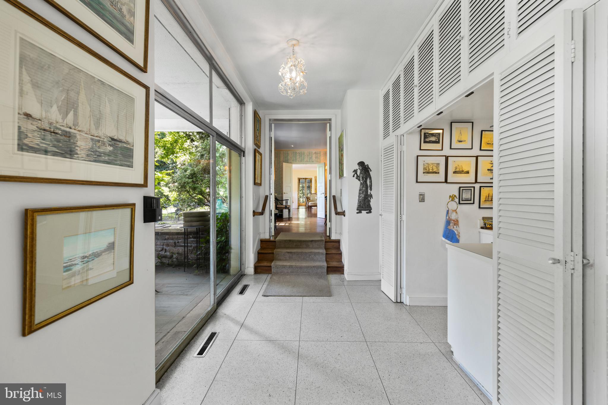 CAVES VALLEY - Residential