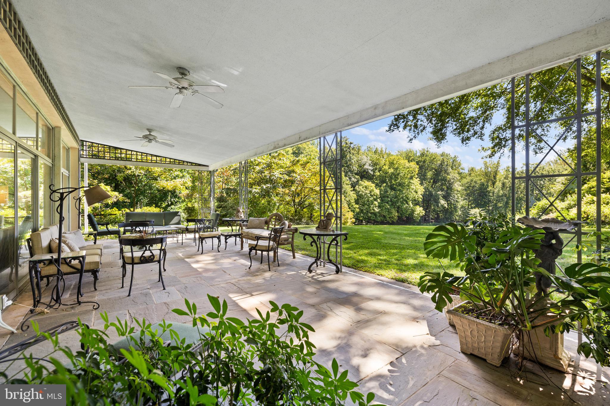 CAVES VALLEY - Residential