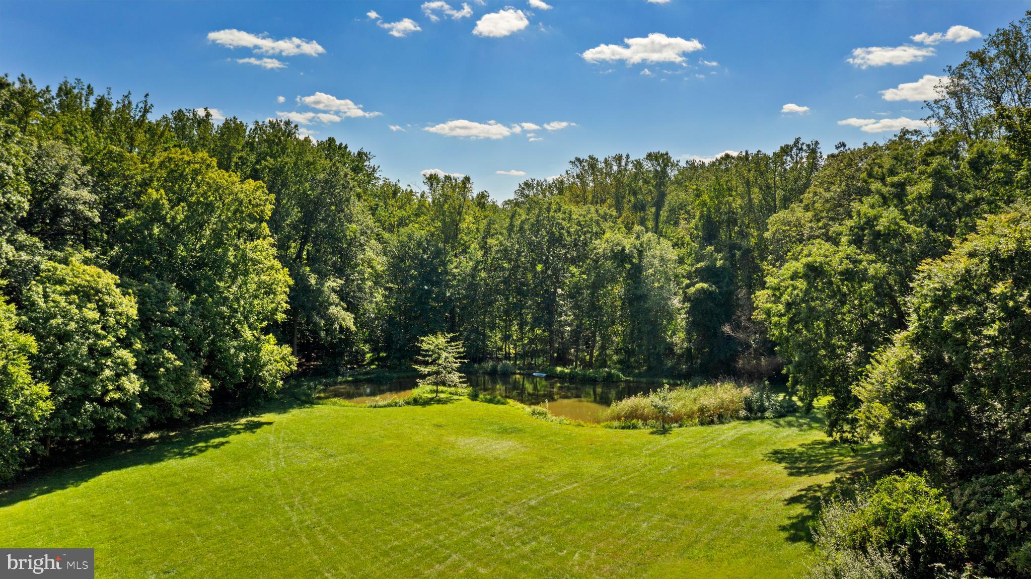 CAVES VALLEY - Residential