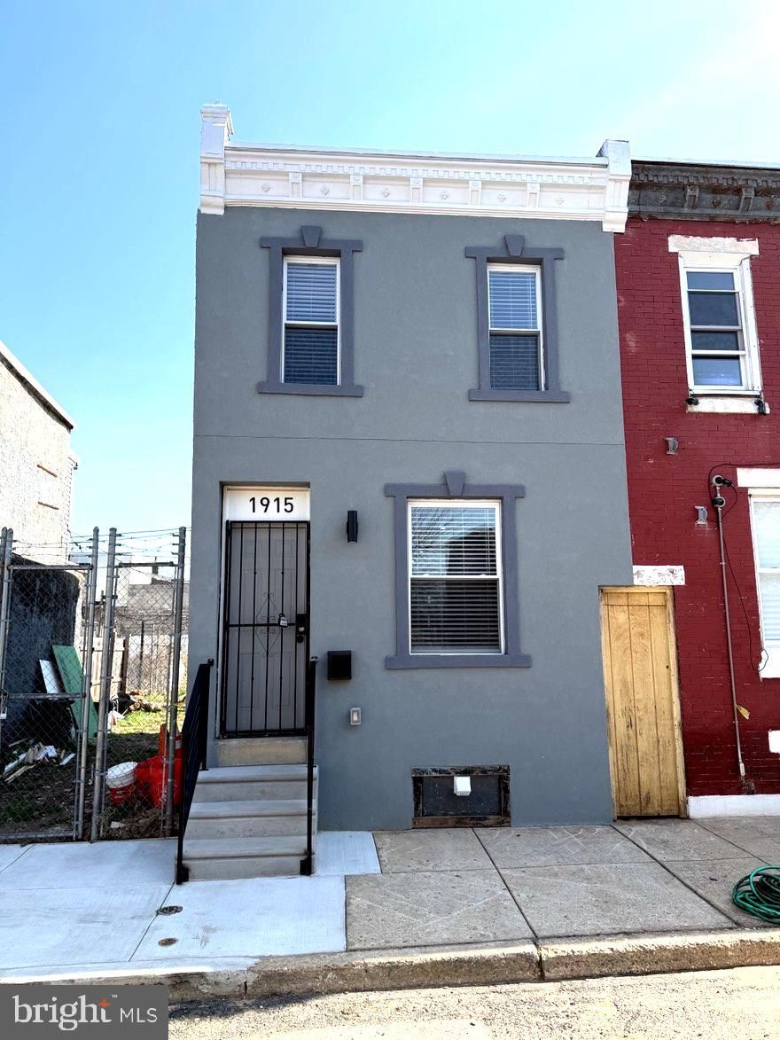 A MUST SEE!  There were no cutting corner on this beautiful 2 story 2 bedroom ,  completely and tastefully  remodeled  home.