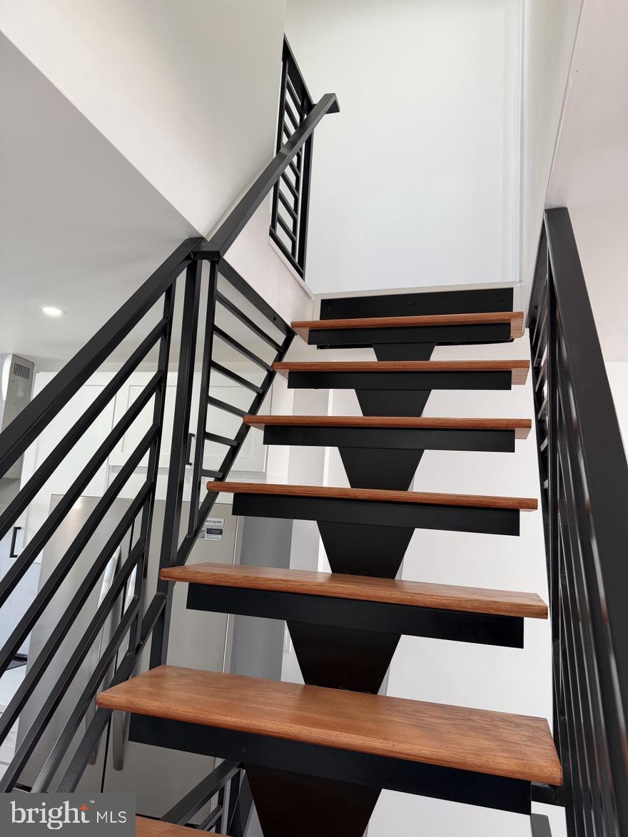 PORT RICHMOND - Residential