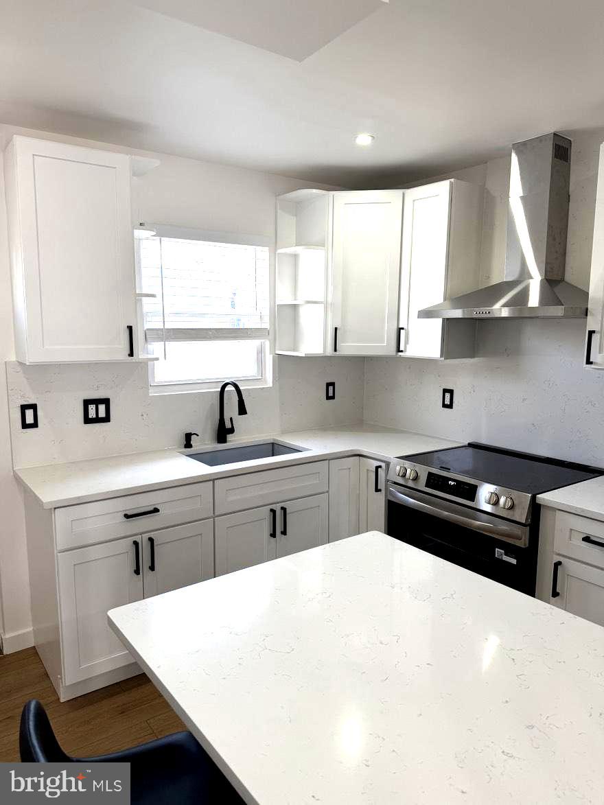 PORT RICHMOND - Residential