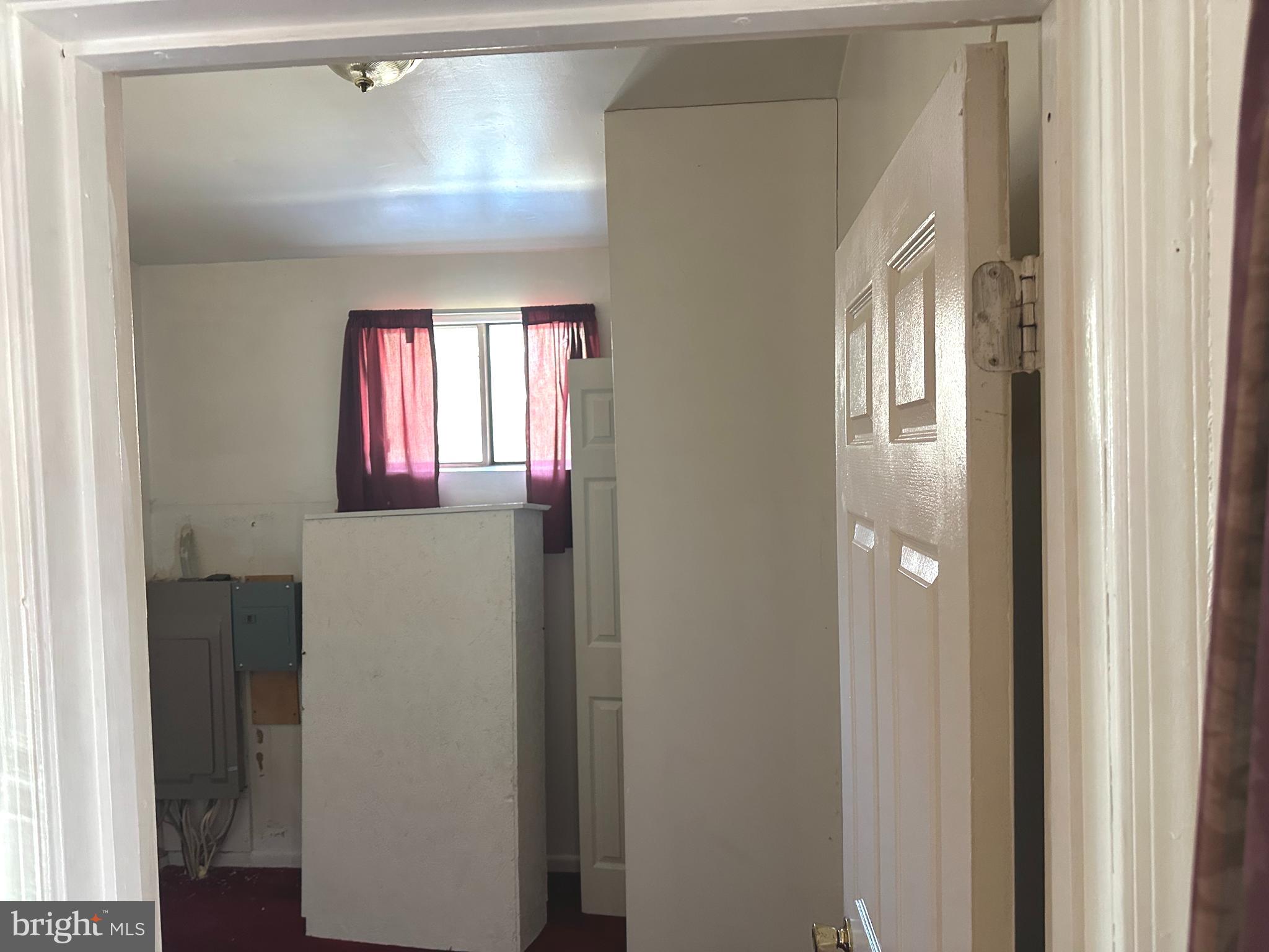 MILL POINT - Residential