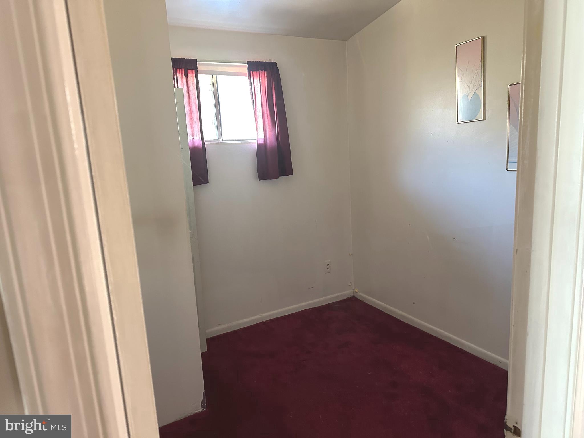 MILL POINT - Residential