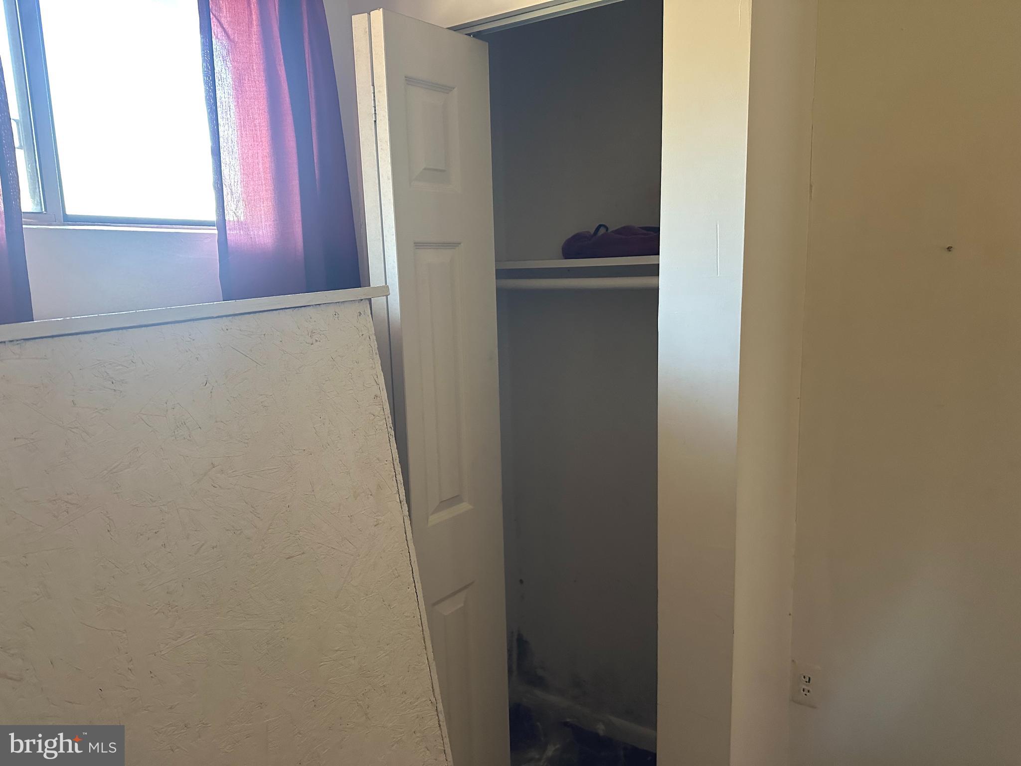 MILL POINT - Residential