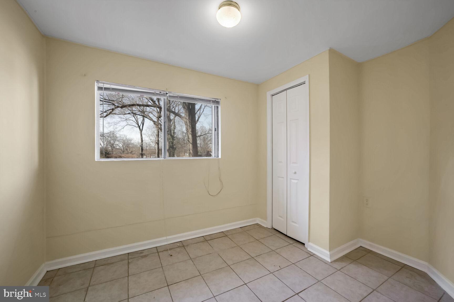 BERWYN HEIGHTS - Residential