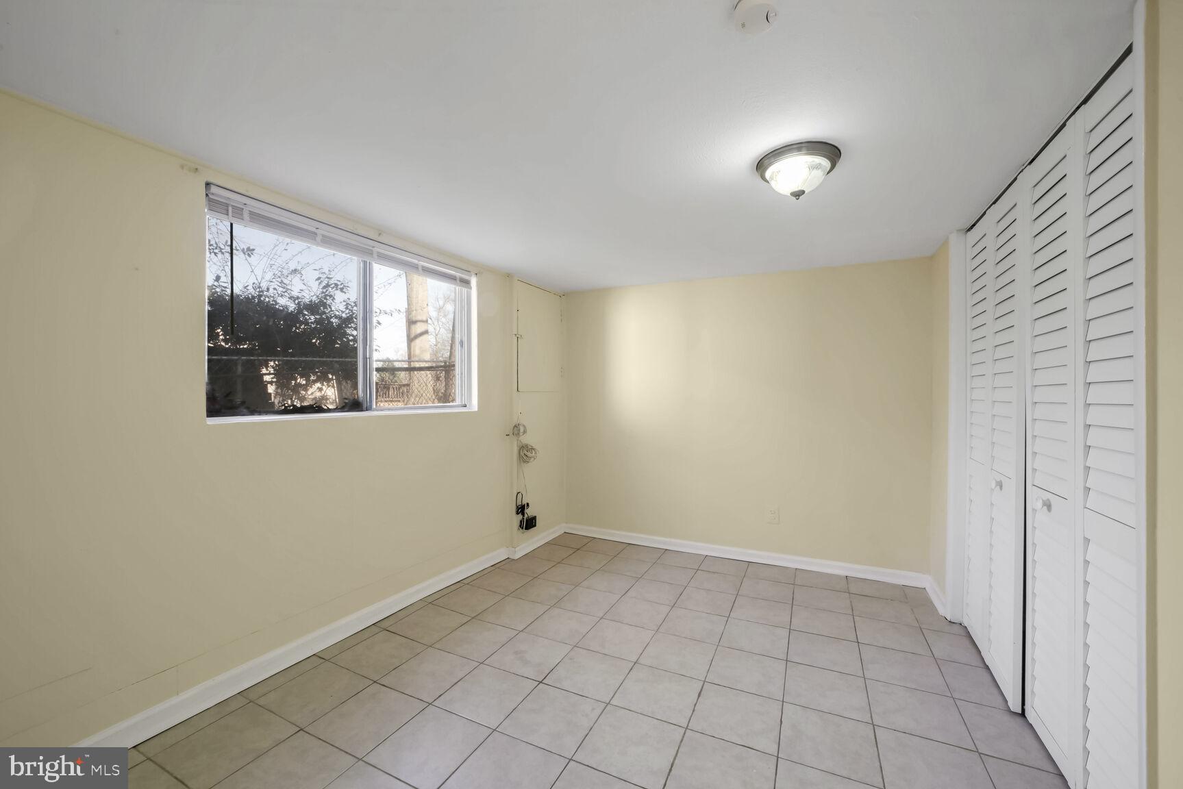 BERWYN HEIGHTS - Residential