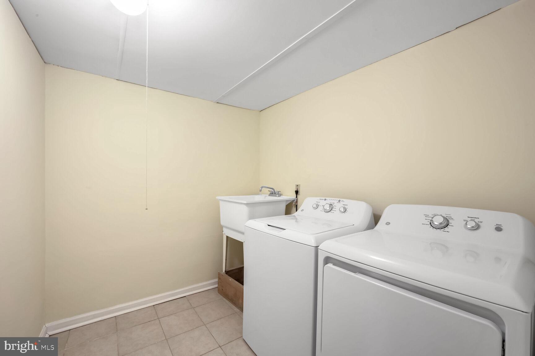 BERWYN HEIGHTS - Residential