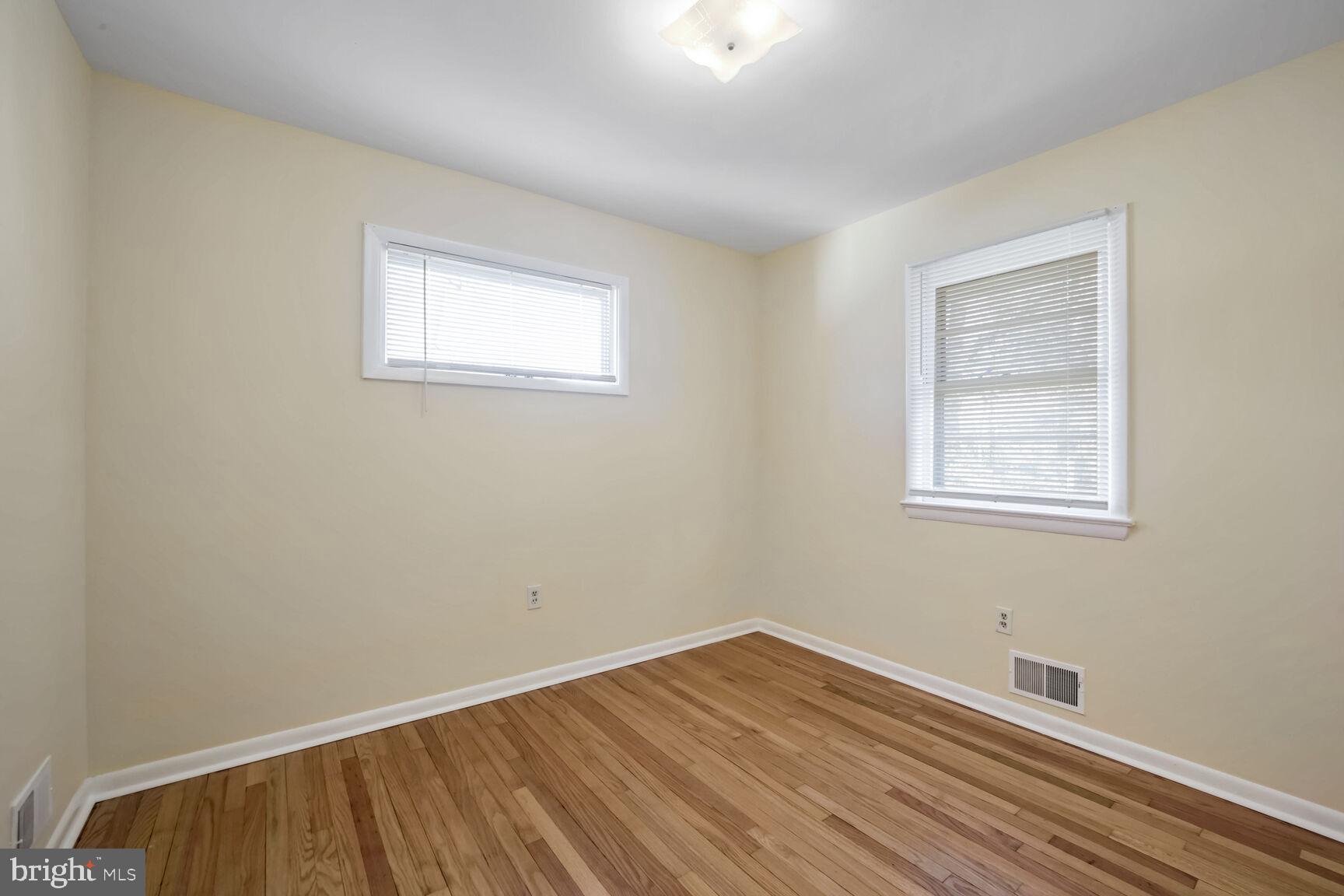 BERWYN HEIGHTS - Residential