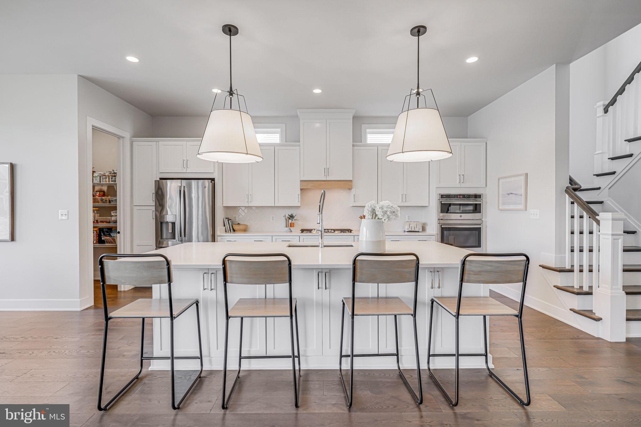 DOMINION VALLEY COUNTRY CLUB - Residential