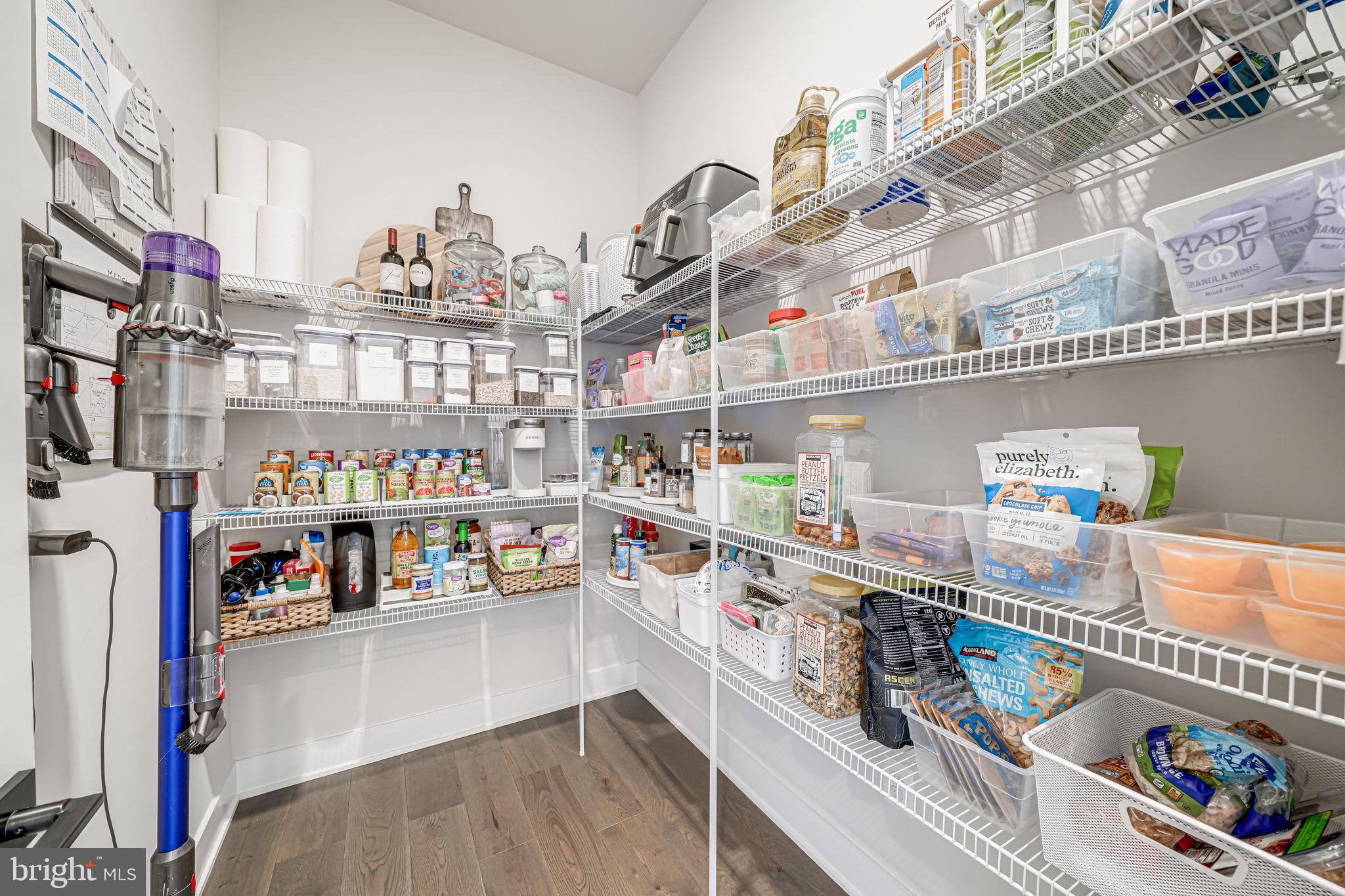 DOMINION VALLEY COUNTRY CLUB - Residential