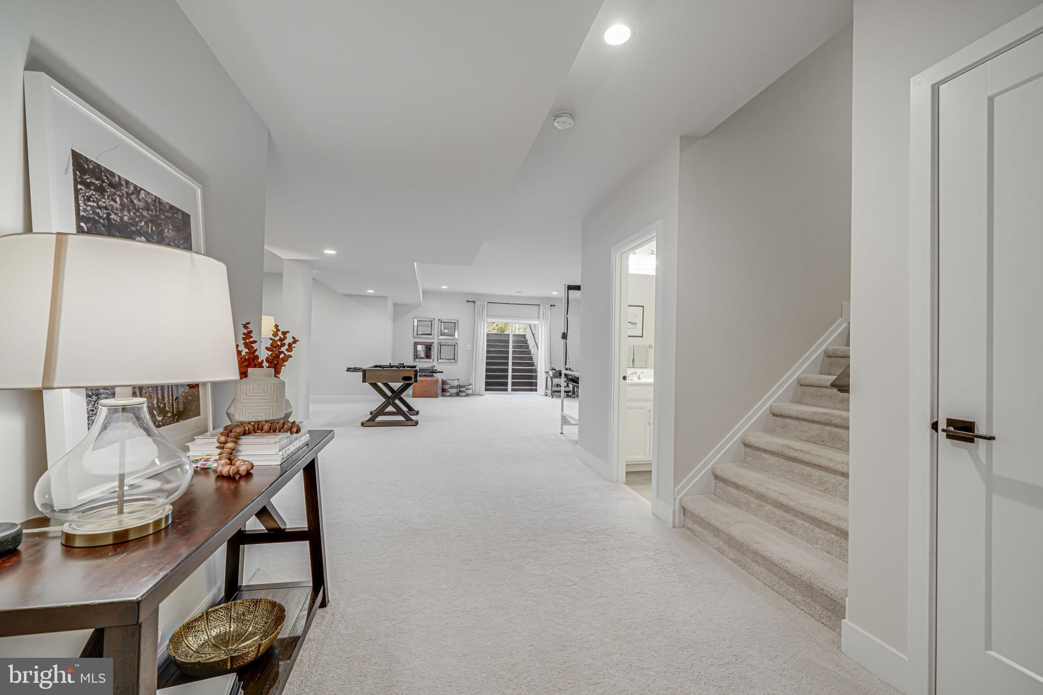 DOMINION VALLEY COUNTRY CLUB - Residential