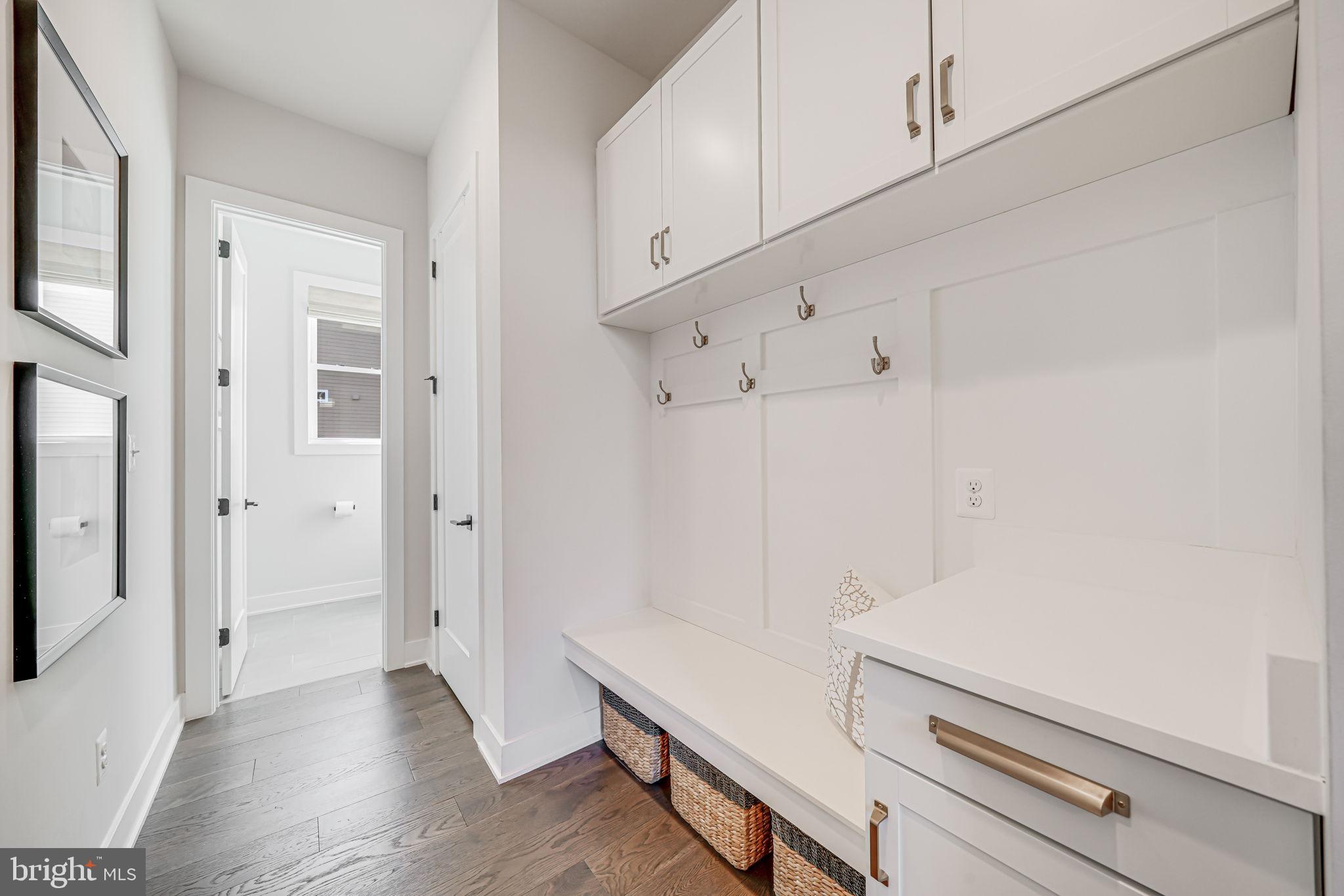 DOMINION VALLEY COUNTRY CLUB - Residential