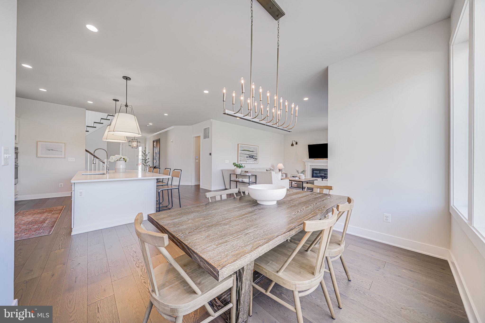 DOMINION VALLEY COUNTRY CLUB - Residential