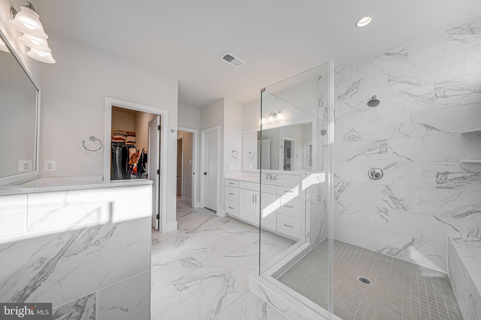 DOMINION VALLEY COUNTRY CLUB - Residential