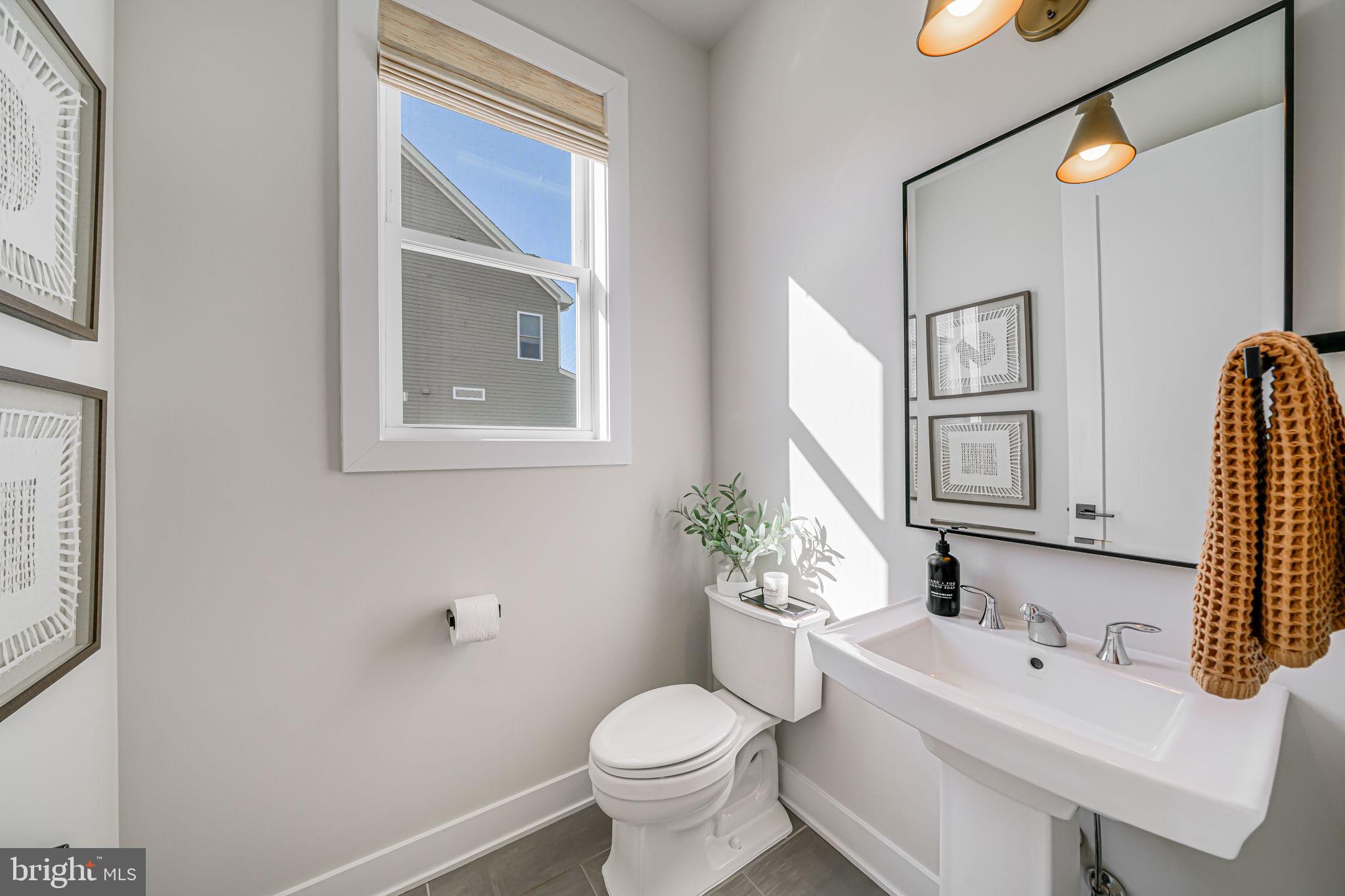 DOMINION VALLEY COUNTRY CLUB - Residential