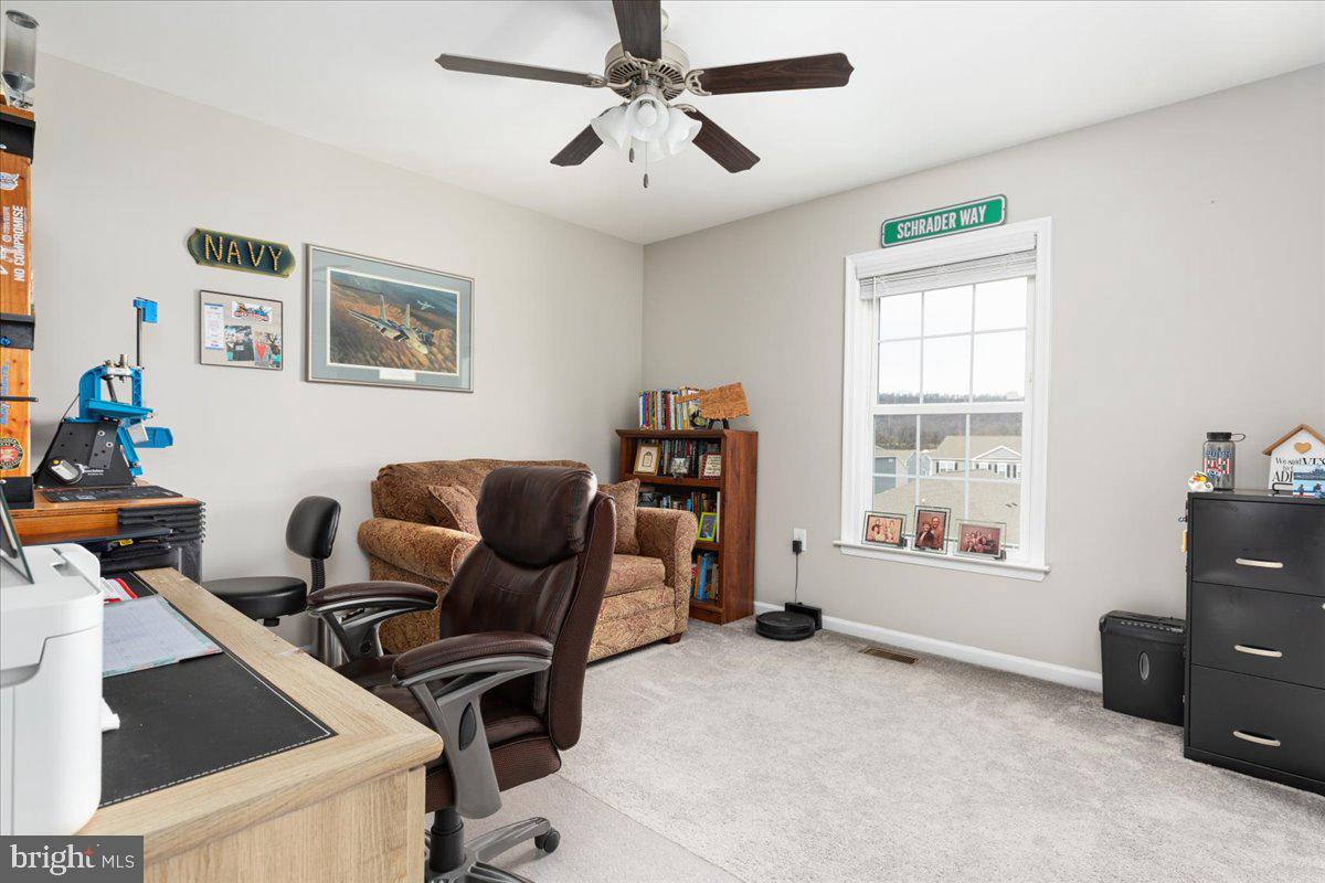 RED HILL - Residential