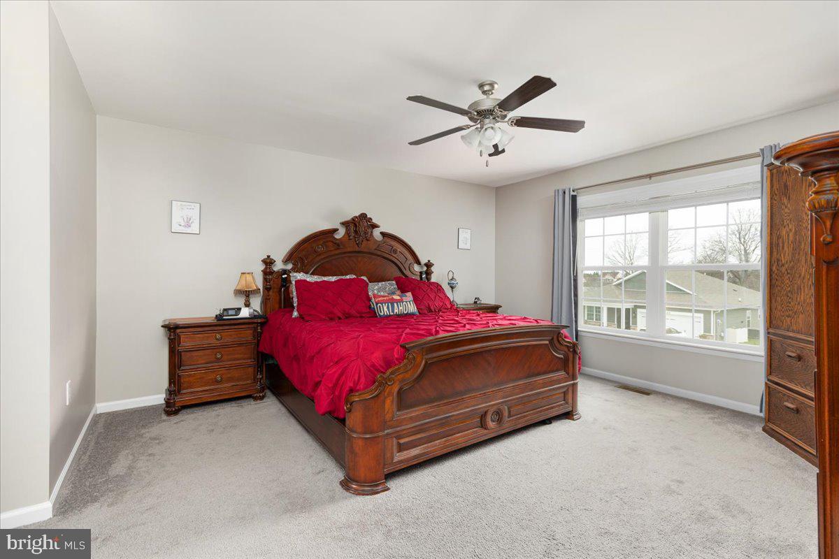 RED HILL - Residential