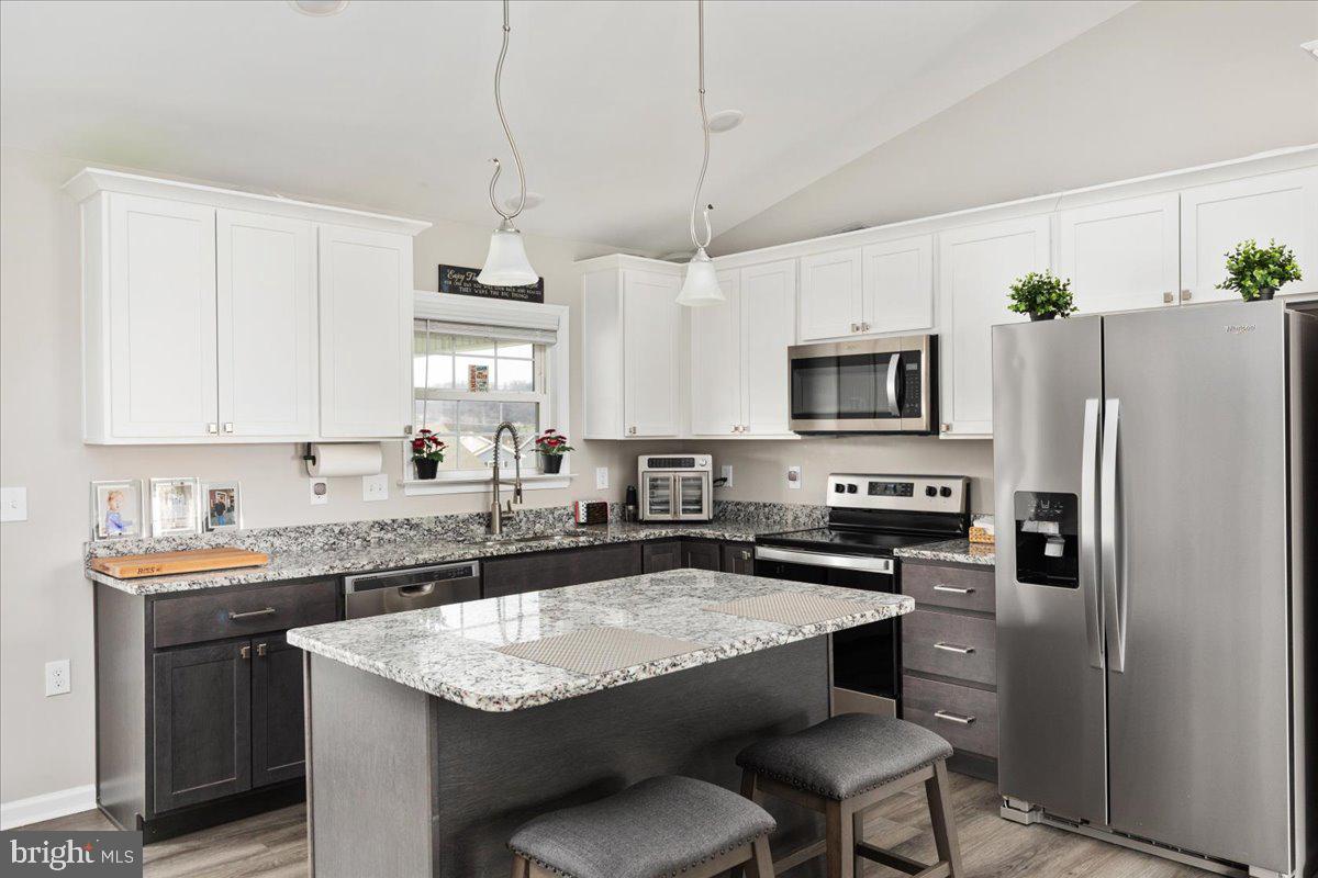 RED HILL - Residential