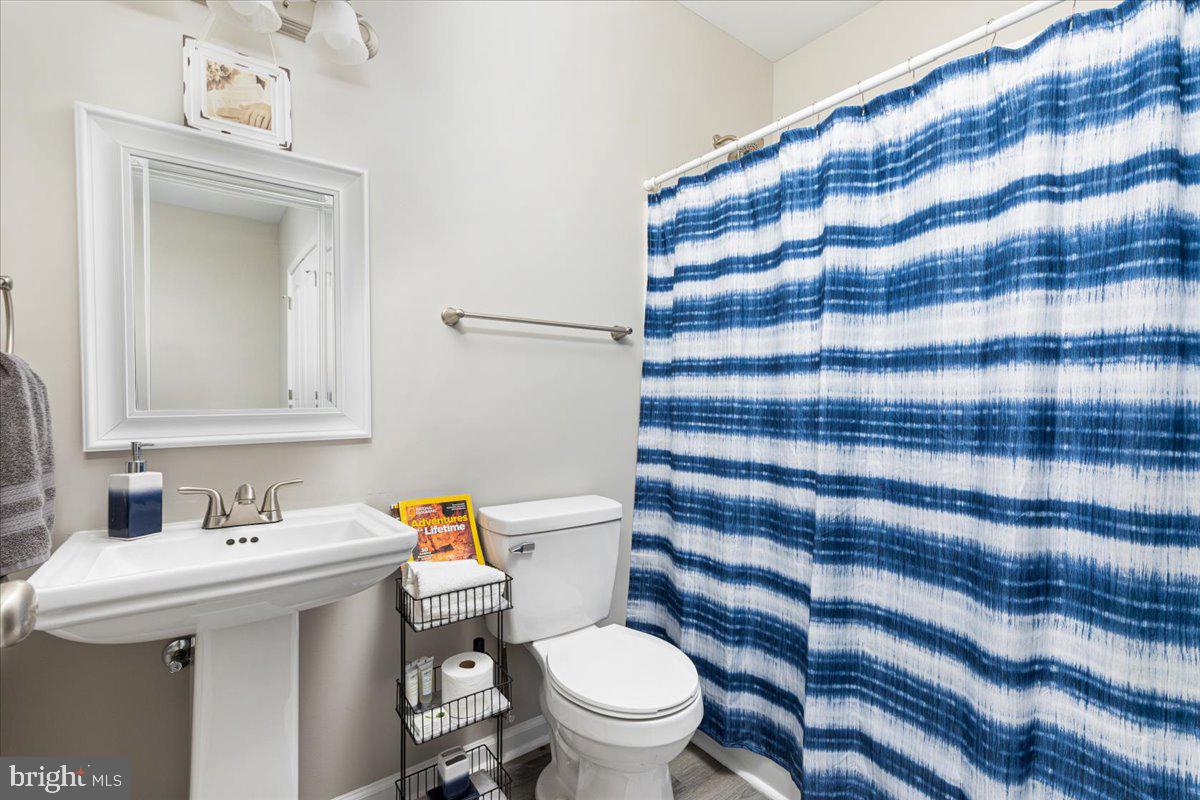 RED HILL - Residential