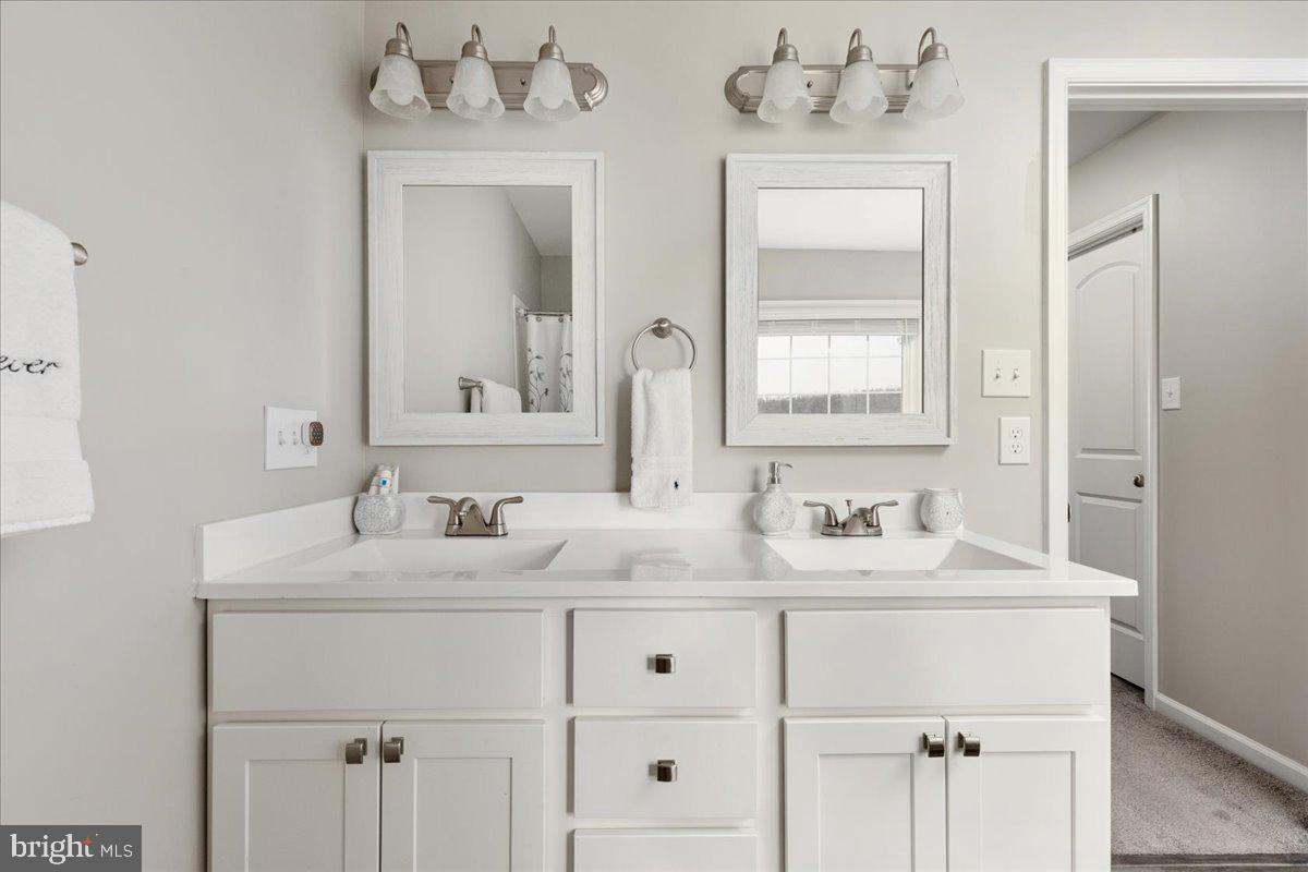 RED HILL - Residential