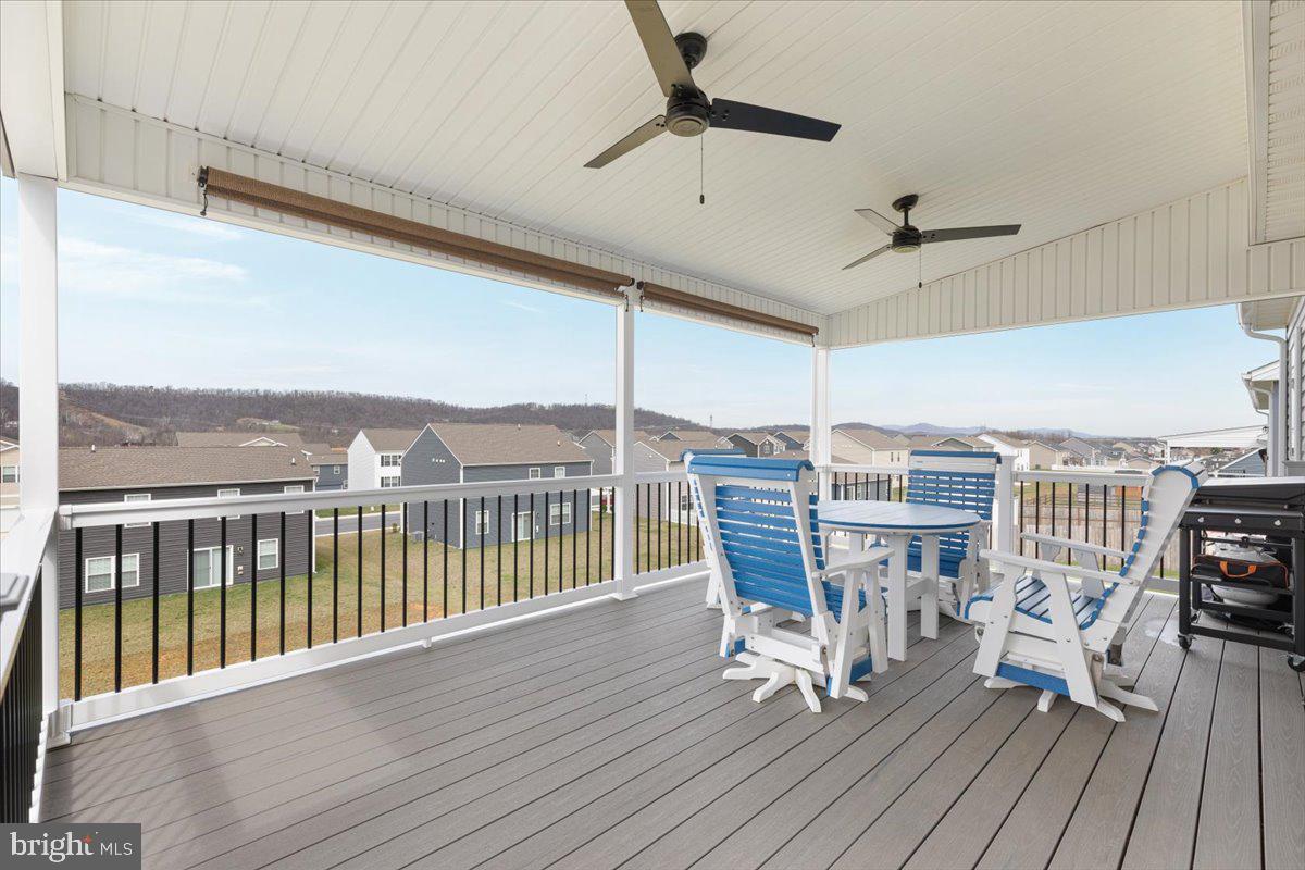 RED HILL - Residential