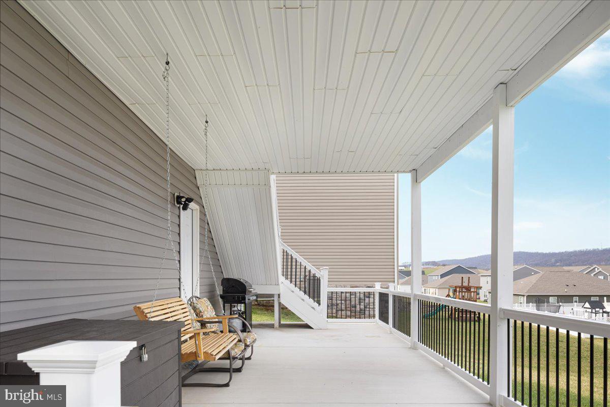 RED HILL - Residential