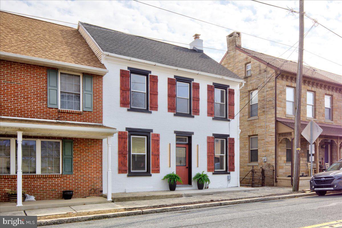 10 S KEMP STREET