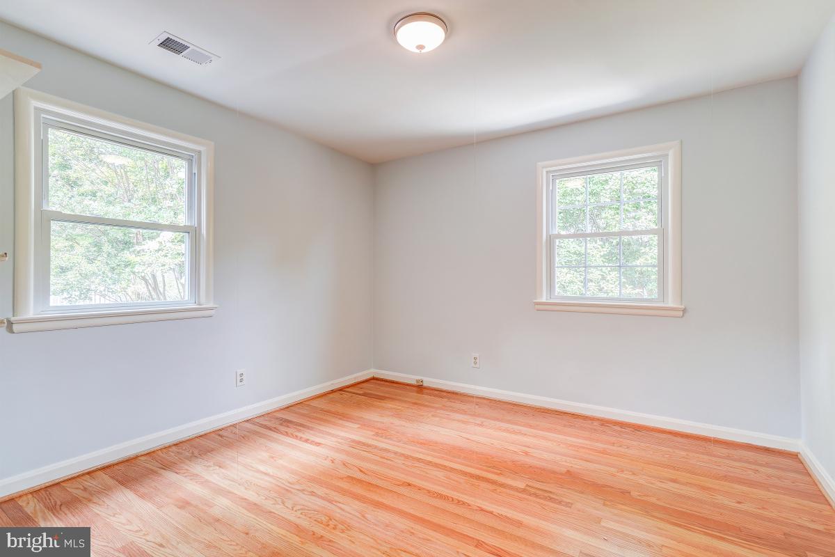 GOLF CLUB MANOR - Residential