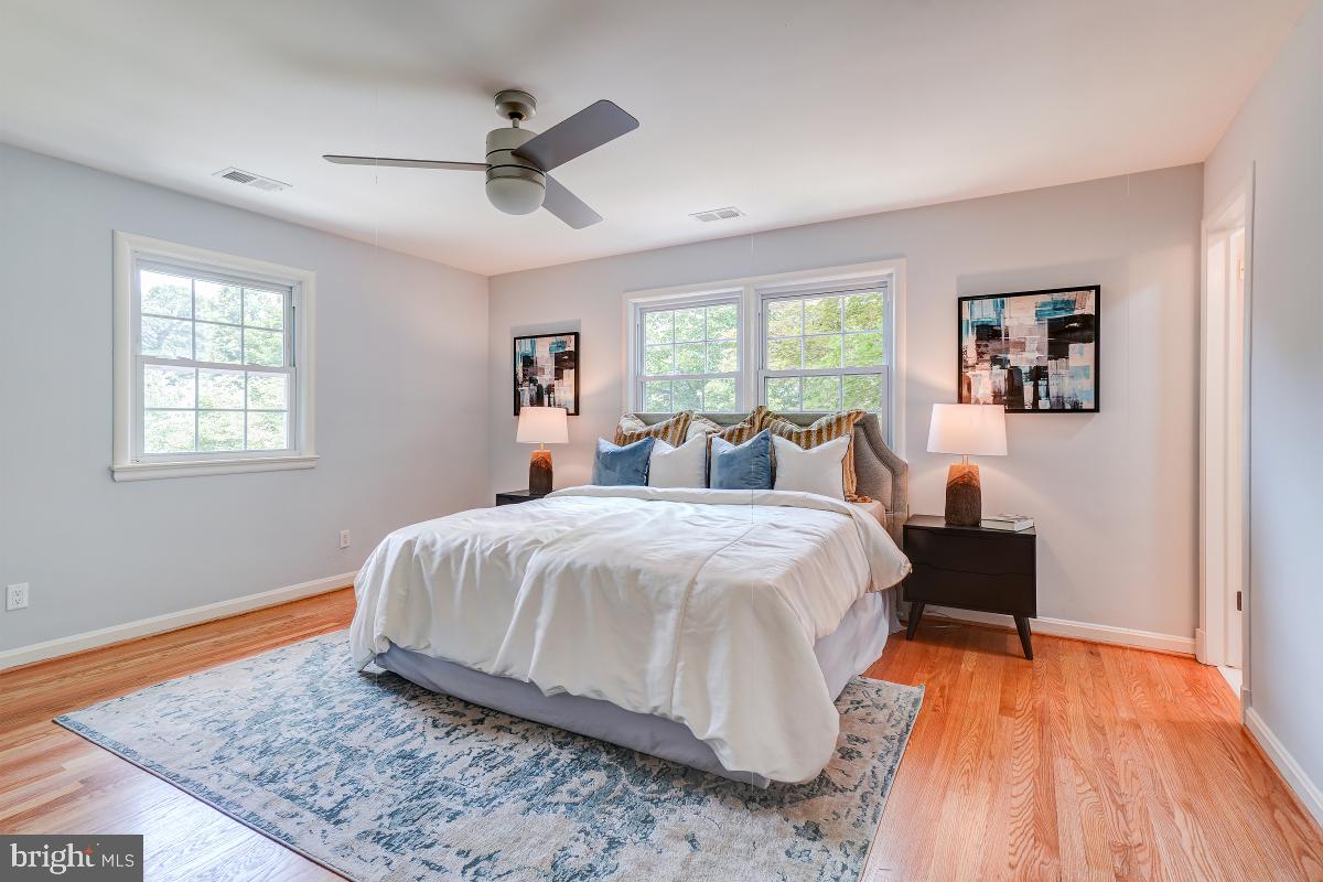 GOLF CLUB MANOR - Residential