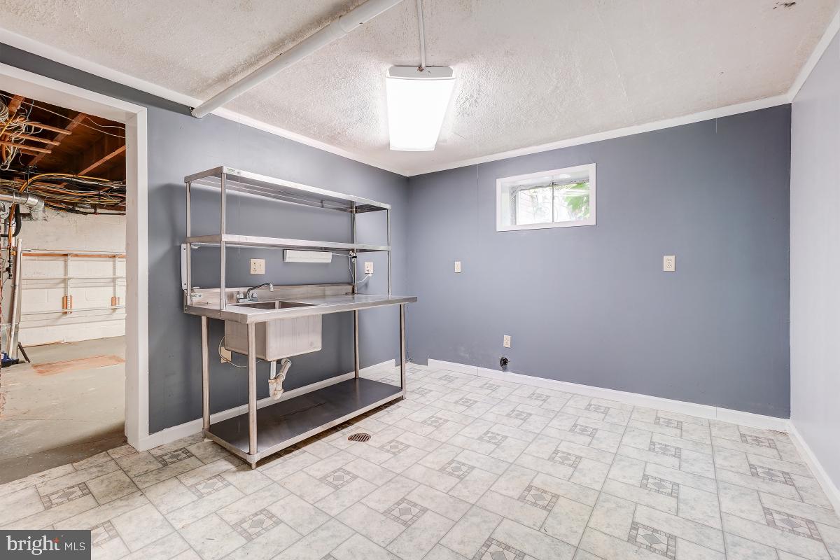 GOLF CLUB MANOR - Residential