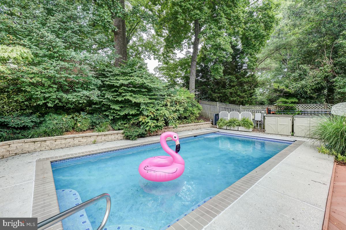 GOLF CLUB MANOR - Residential