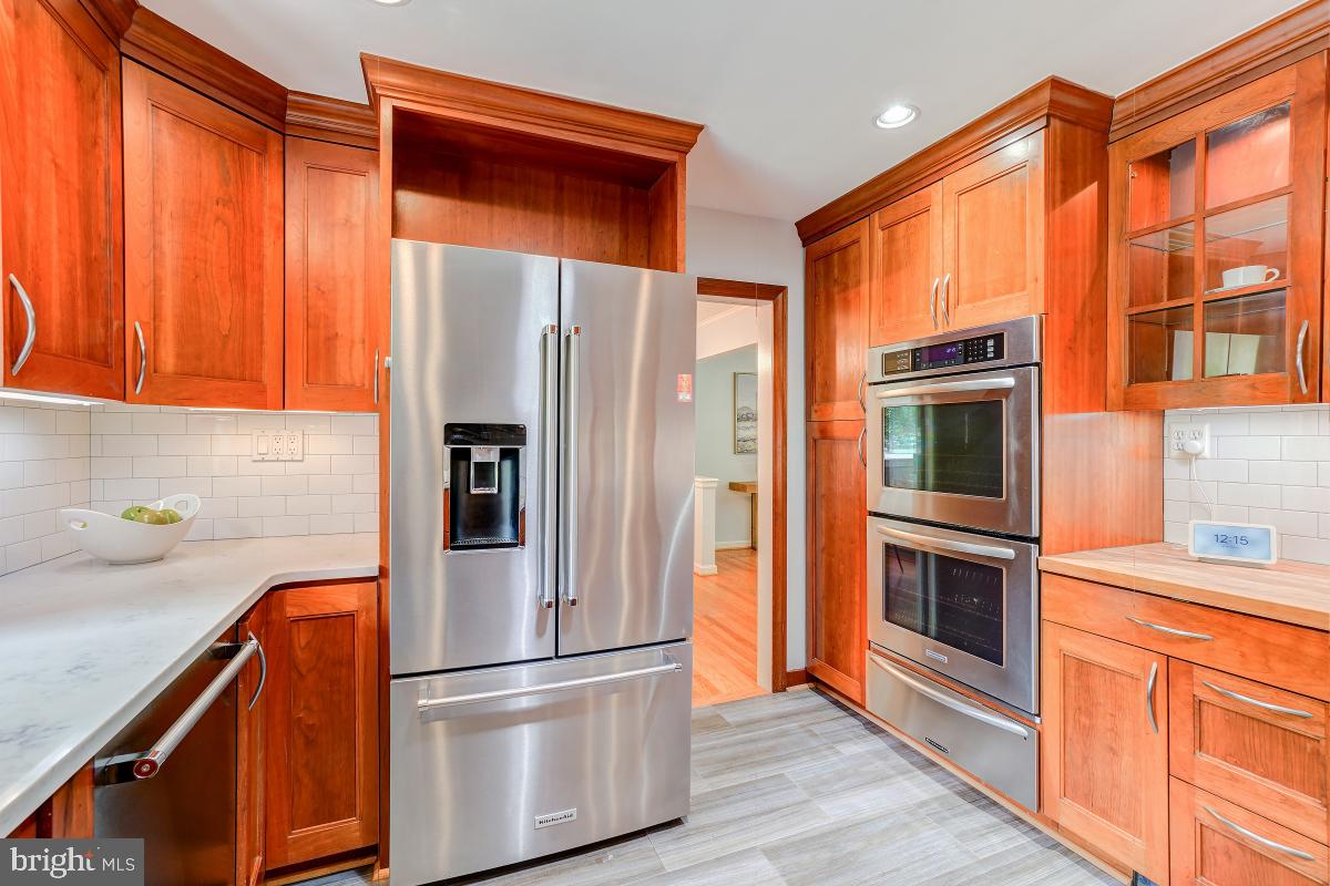 GOLF CLUB MANOR - Residential