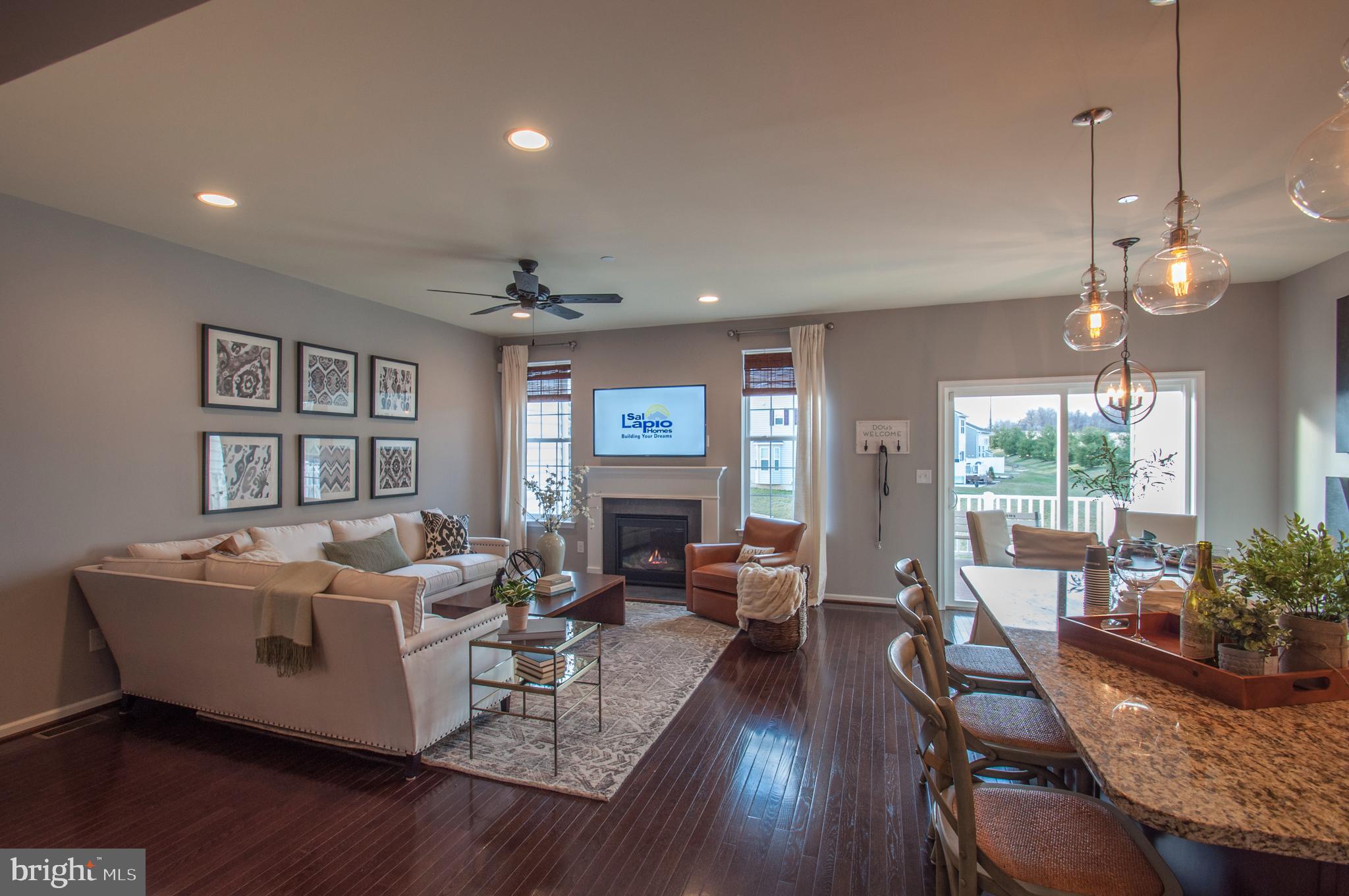 HIDDEN MEADOWS - Residential