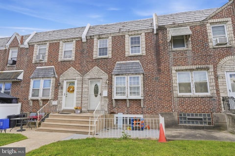 Townhouse For Sale - 6619 Cottage Street<br/> PHILADELPHIA, PA 19135
