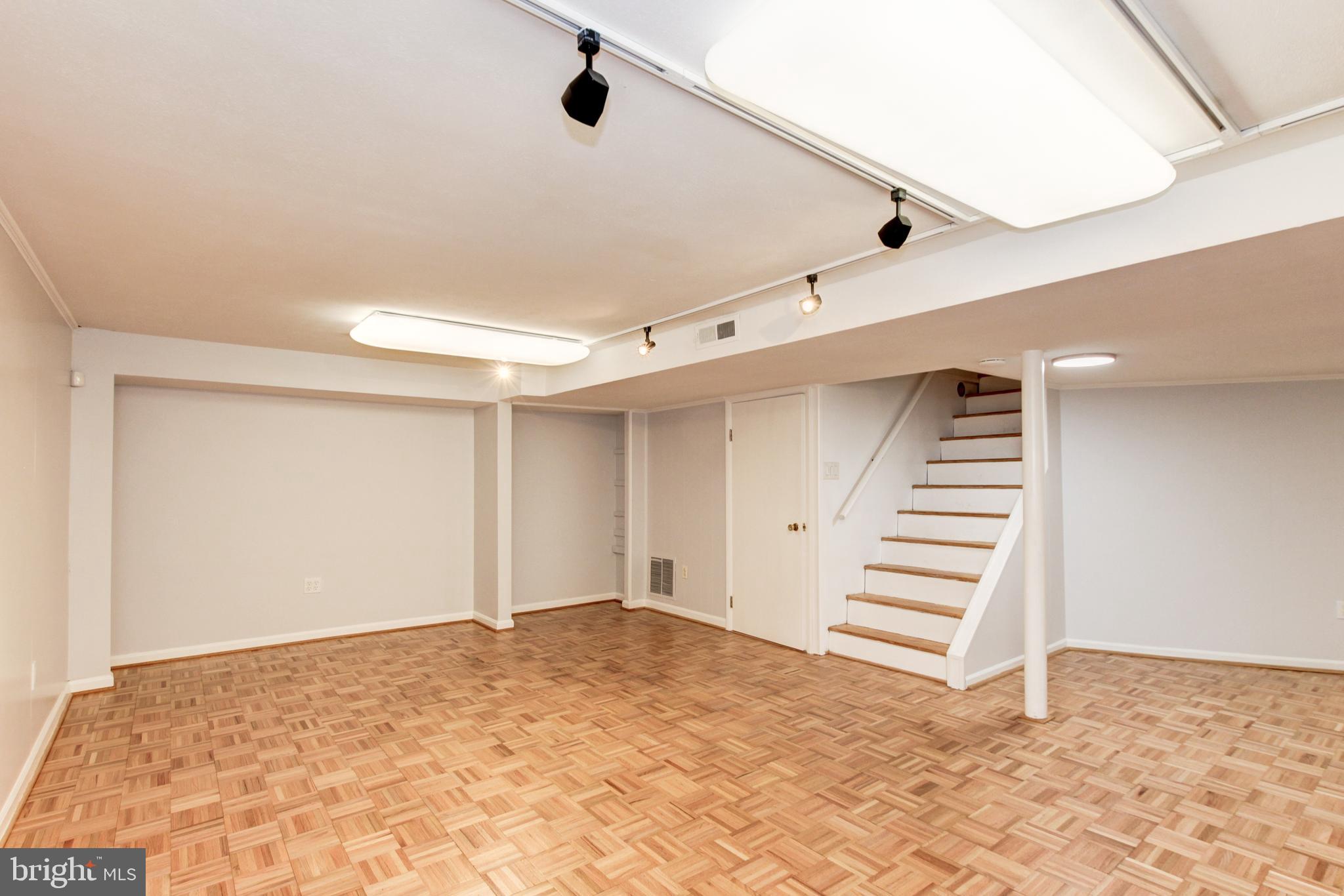 BELTSVILLE HEIGHTS - Residential