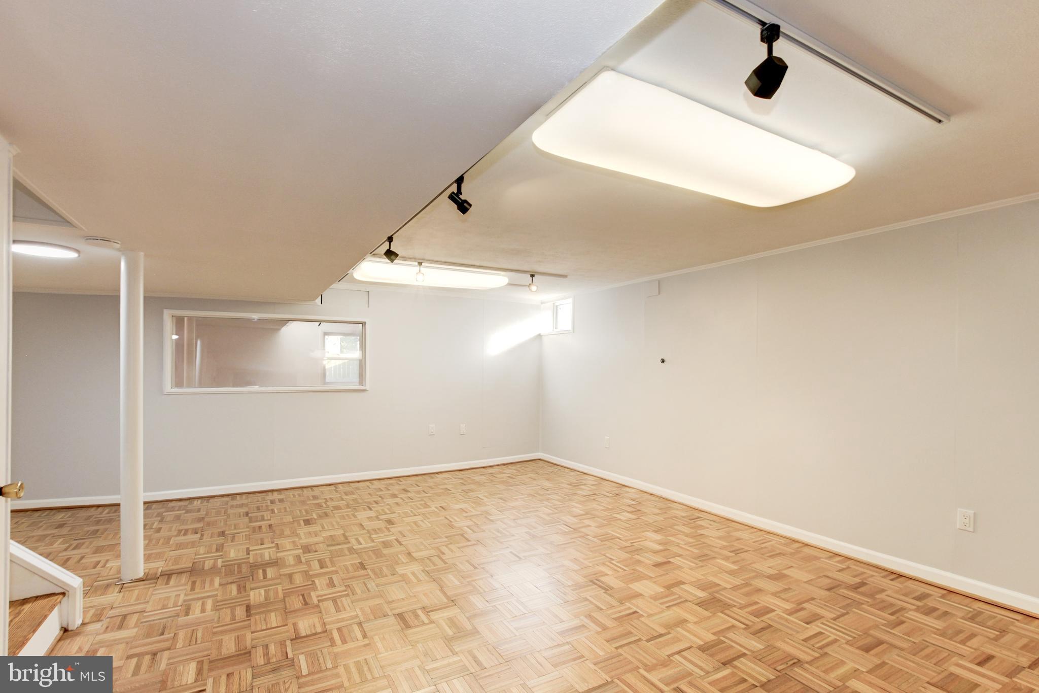 BELTSVILLE HEIGHTS - Residential