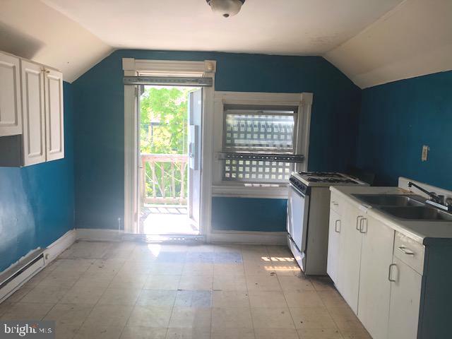 WINDSOR HILLS - Residential Income