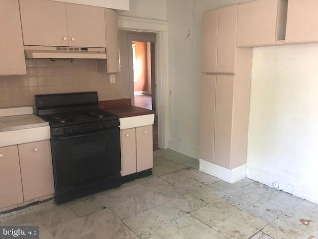 WINDSOR HILLS - Residential Income