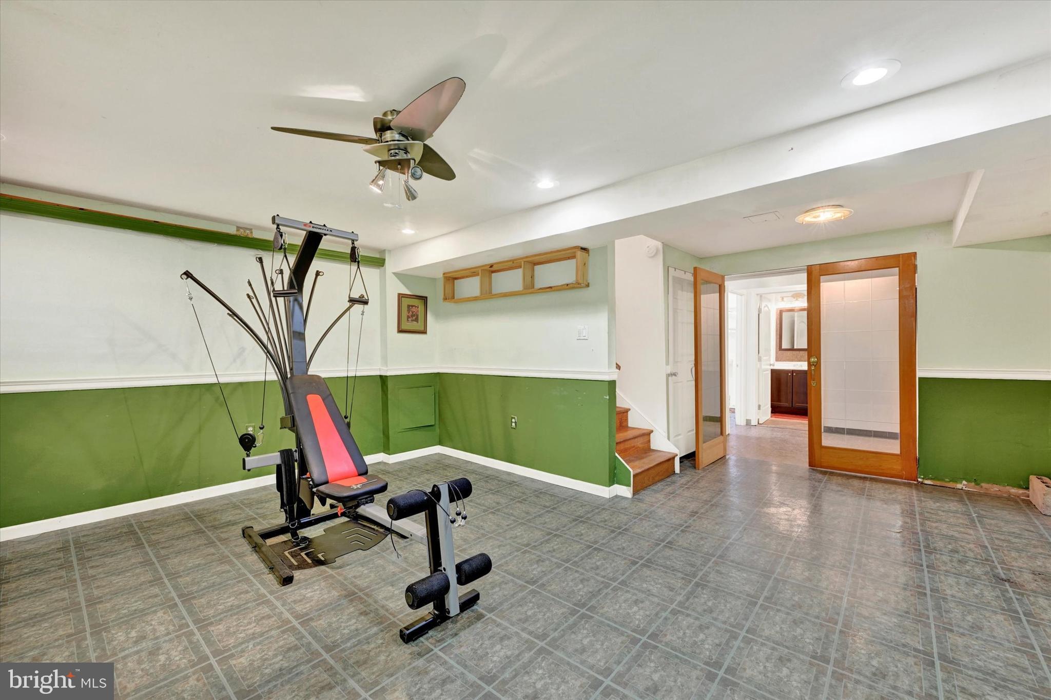 JOHNSTON SQUARE - Residential