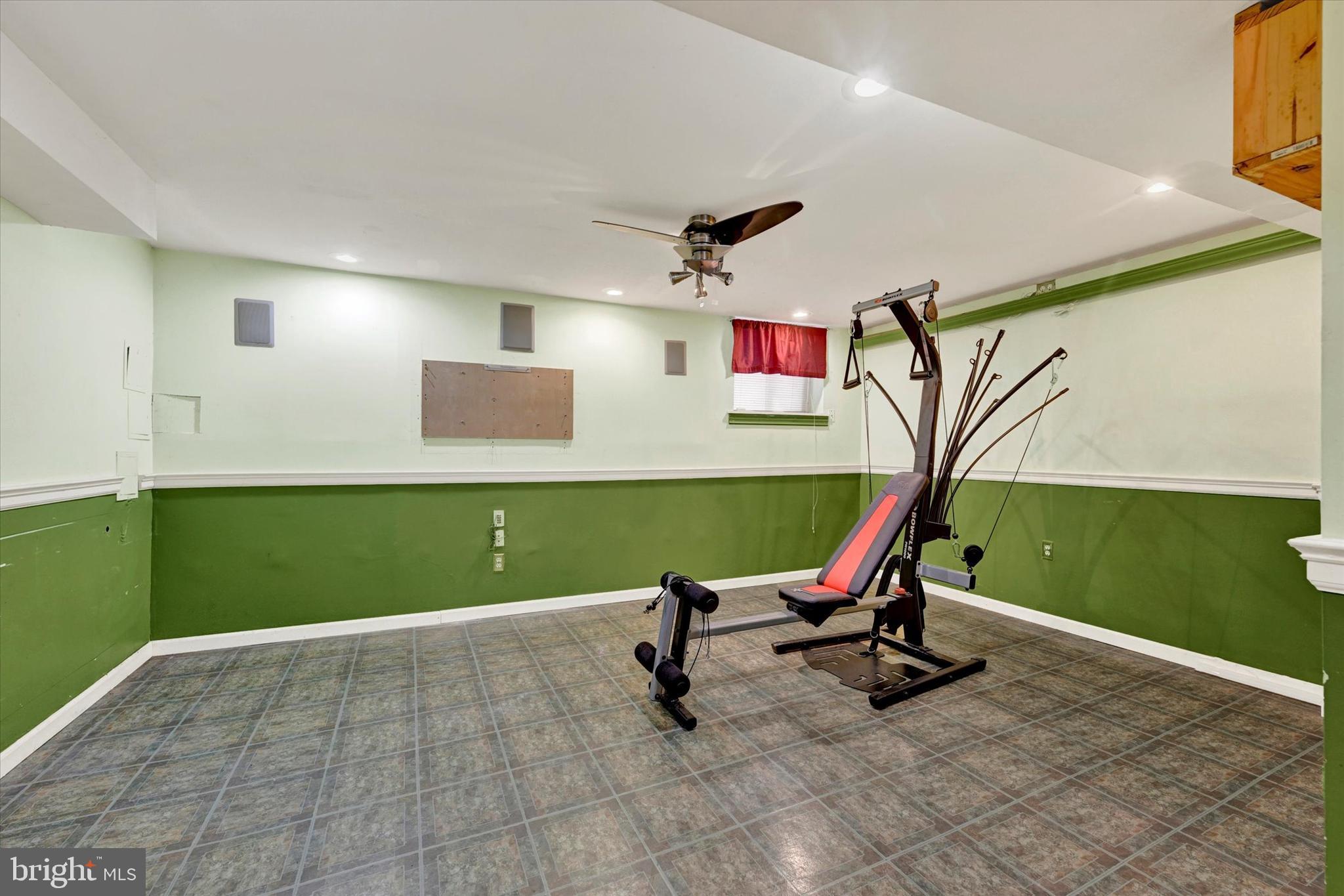 JOHNSTON SQUARE - Residential