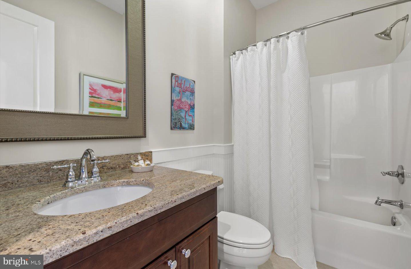 SILVER LAKE SHORES - Residential