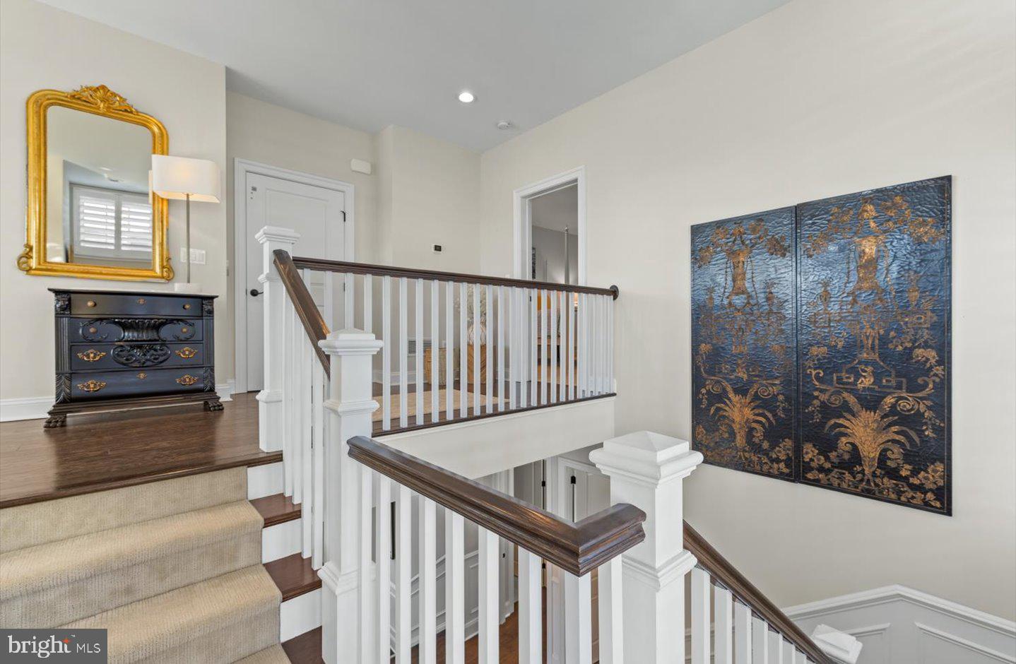 SILVER LAKE SHORES - Residential