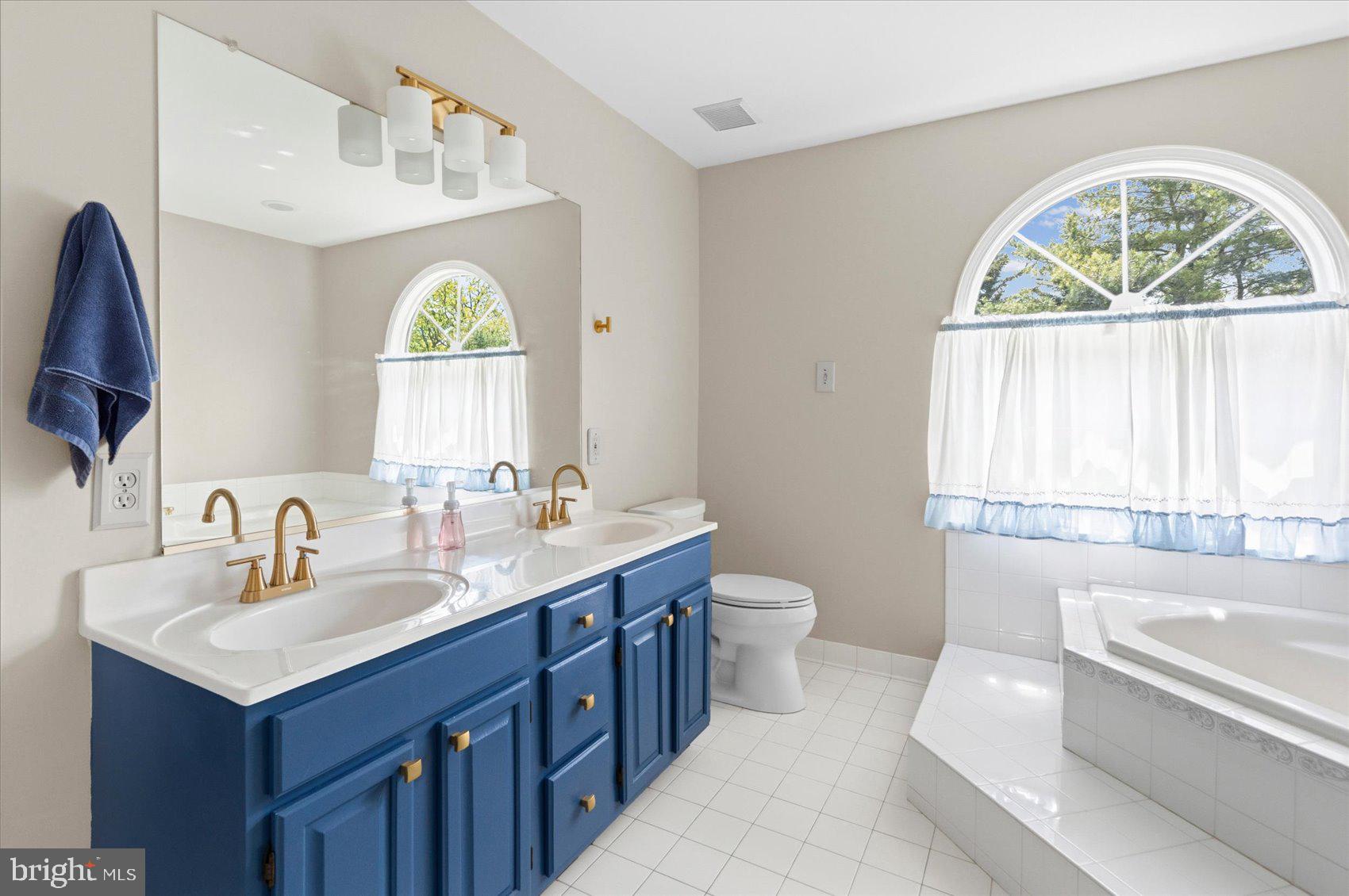 OLDE WASH VALLEY - Residential